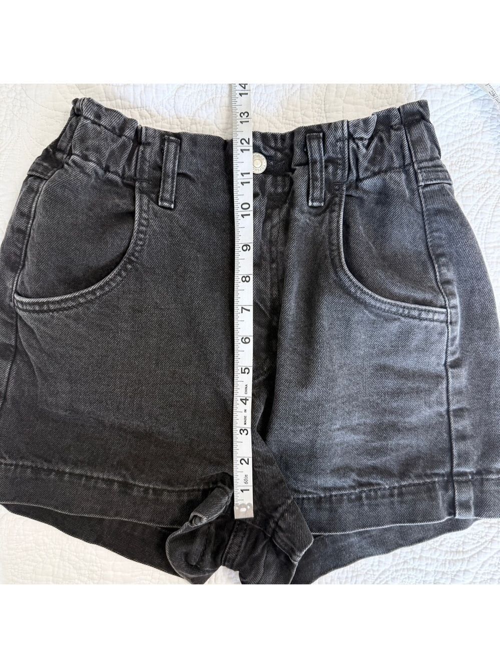 Topshop High Waisted Paperbag Black Denim Shorts Womens US 2 Cotton - Picture 9 of 10
